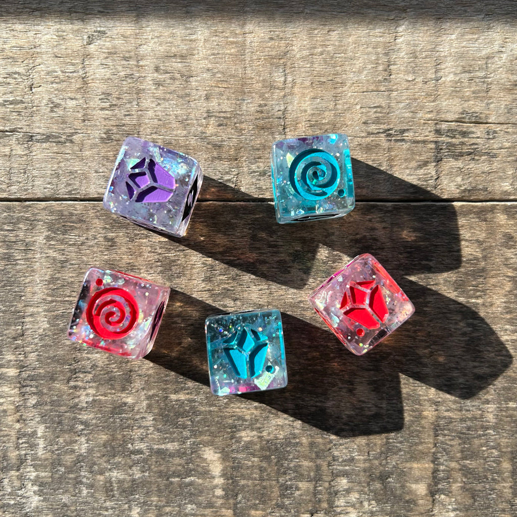Casting Shadows: Sparkle Core Resource Dice Set Unisex