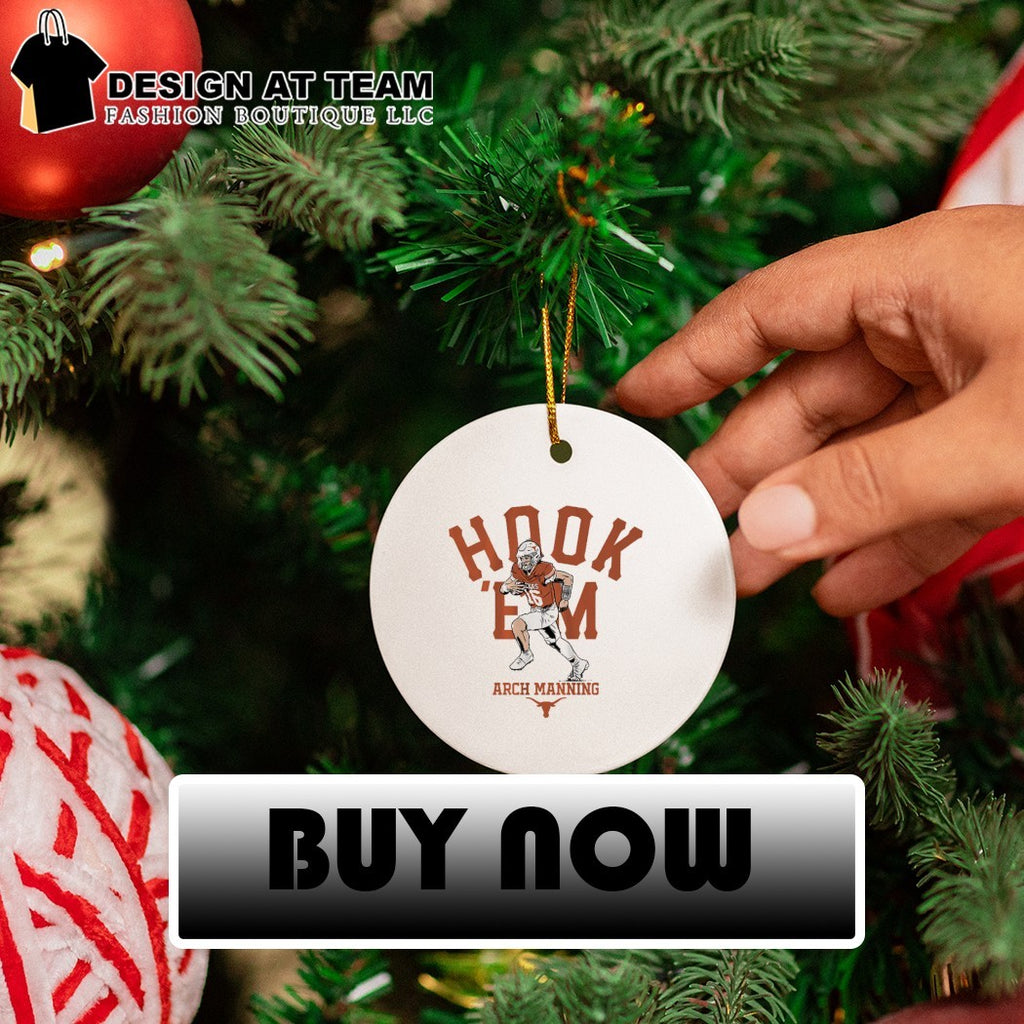 Texas Football QB Arch Manning Hook ‘Em shirt