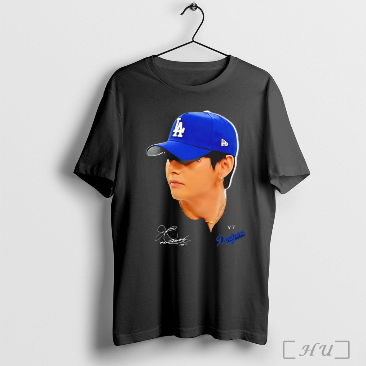 V Bts And Los Angeles Dodgers Big Head Signature T Shirt Unisex