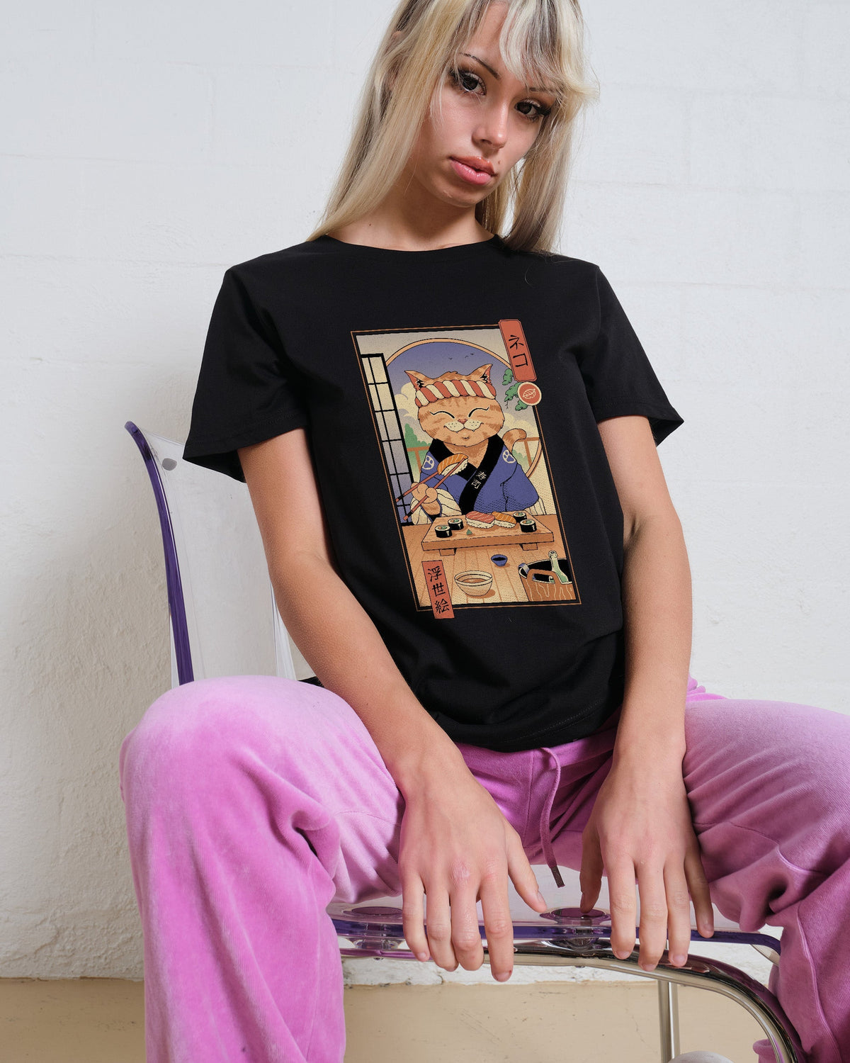 Sushi Cat in Edo Women's Tee Unisex