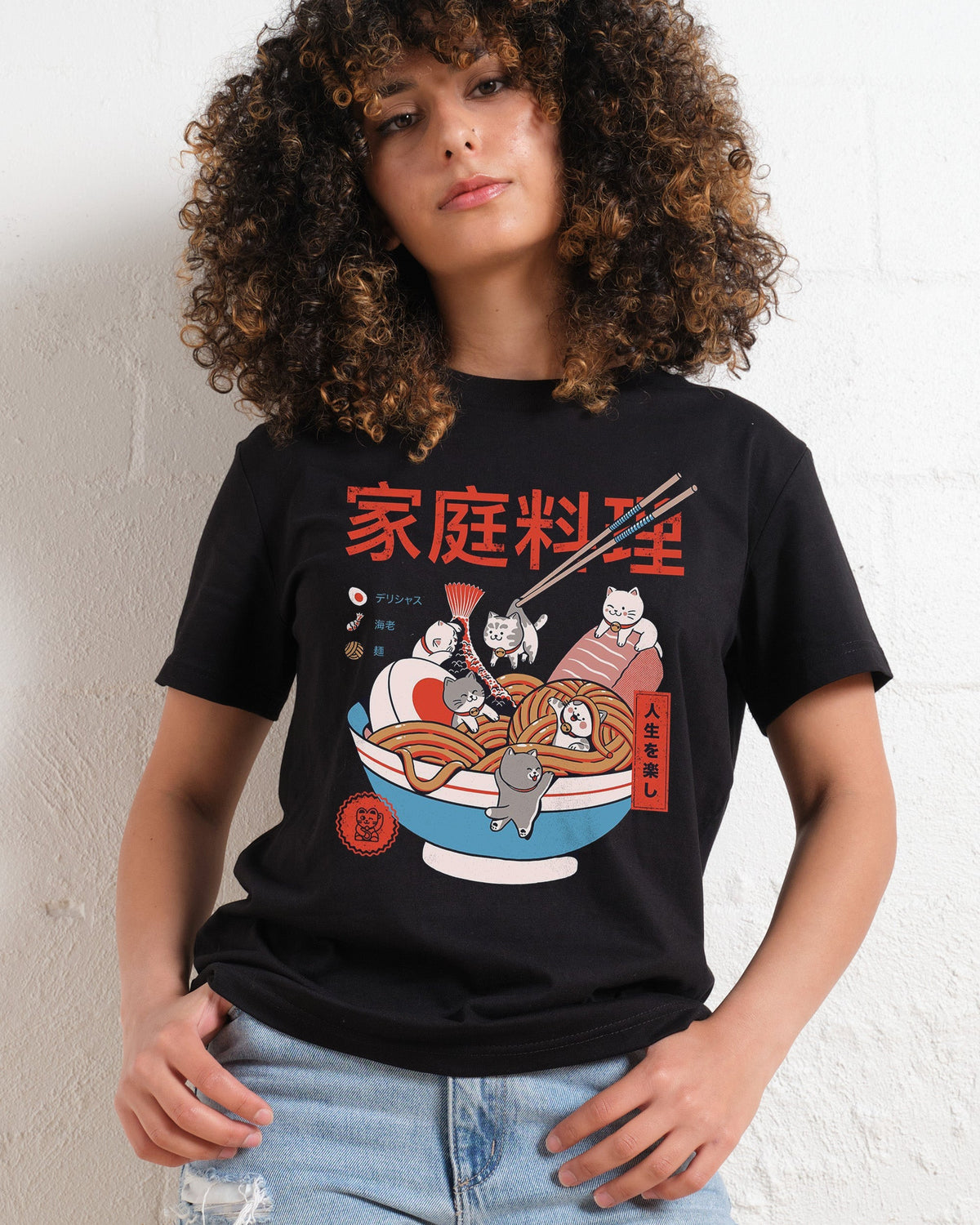 Ramen and Mini Cats Women's Tee Unisex
