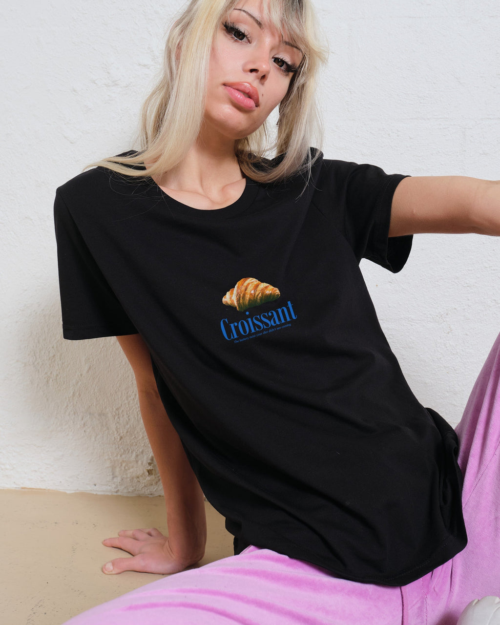 Le Croissant Women's Tee Unisex