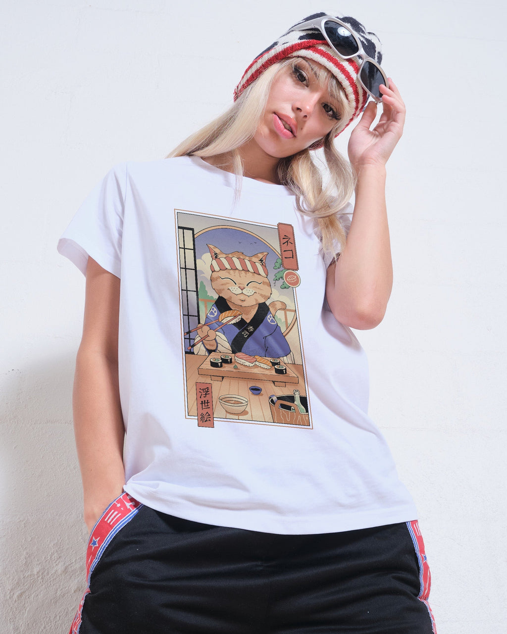 Sushi Cat in Edo Women's Tee Unisex
