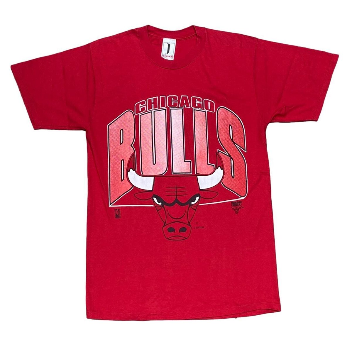 CHICAGO BULLS OFFICIAL TEE JOSTENS LARGE 6149