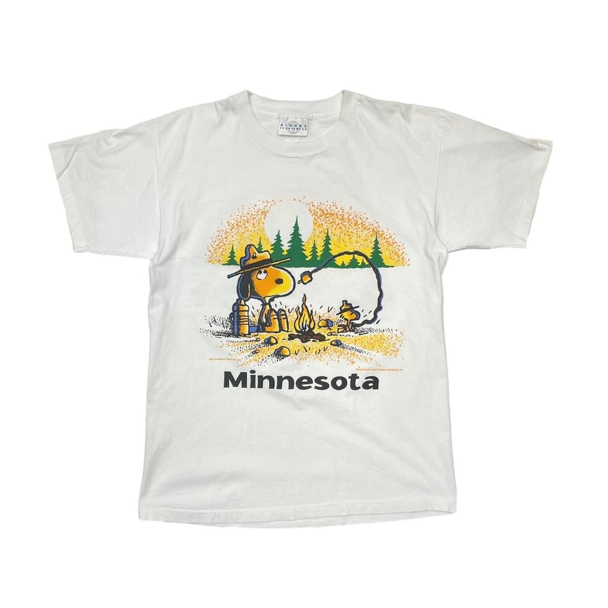 PEANUTS MINESOTA BONFIRE WHITE SIGNET LARGE 4396