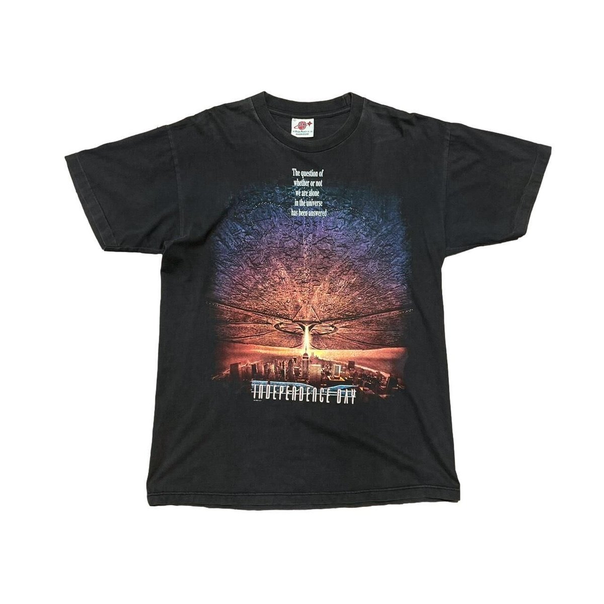 INDEPENDENCE DAY 1996 MOVIE TEE LARGE 5600