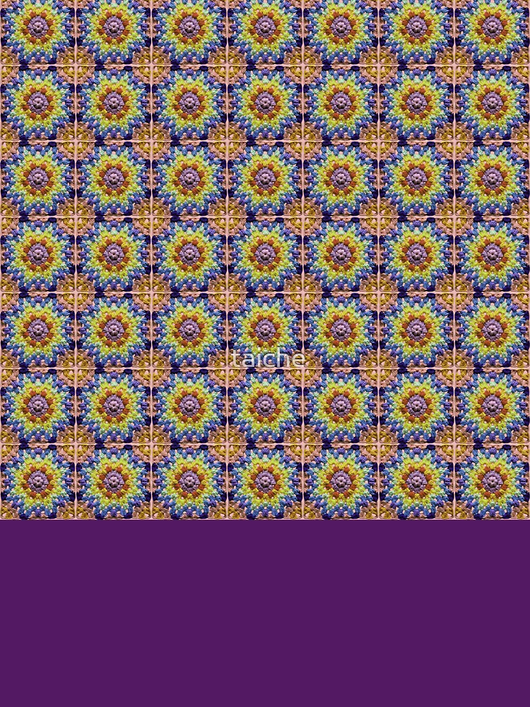 Granny Square Crochet Pattern Seventies Retro Lilac Pink Pattern by taiche