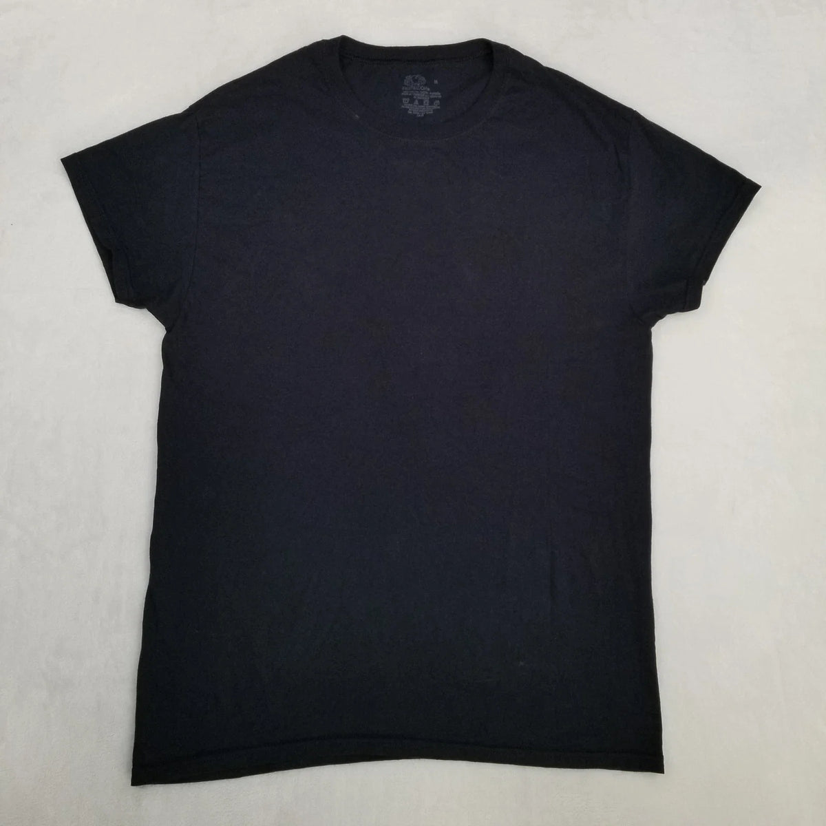 Fruit of the Loom Black Basic Short Sleeve Crew Neck Men's Medium Casual Unisex