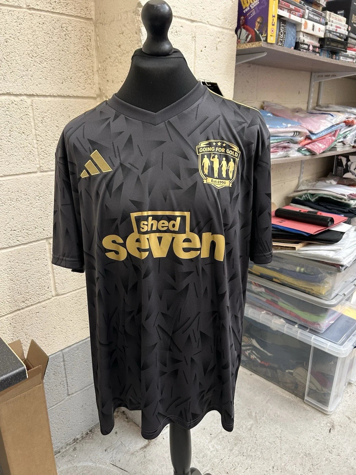 Shed seven Going For Gold Football Shirt custom Size XL Unisex