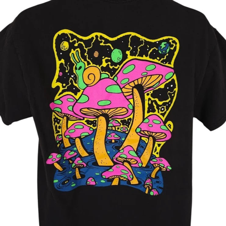 Psychedelic Mushrooms T Shirt Mens Size Large Fluorescent Alien Snail A Lab