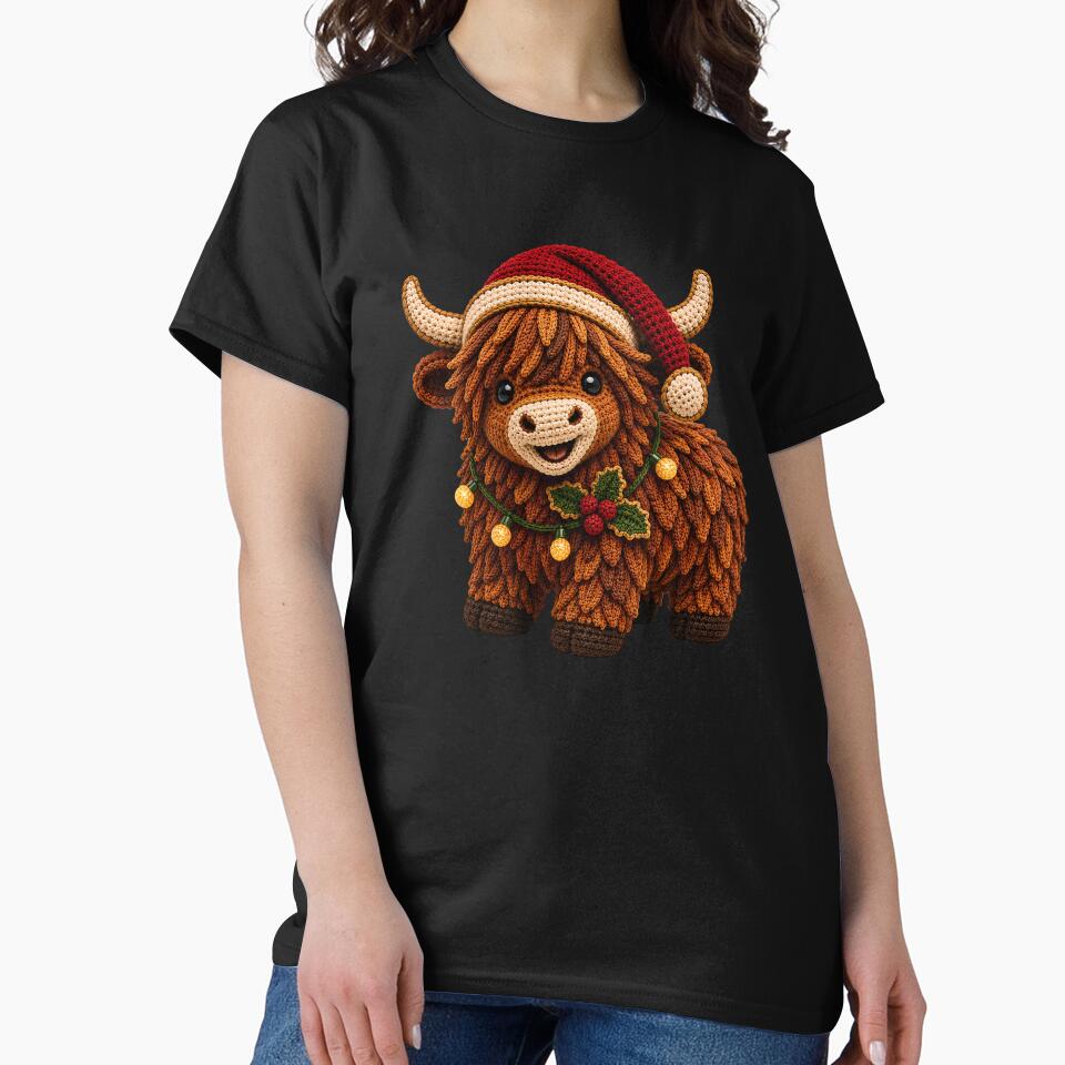 Christmas Crochet Highland Cow – Festive Cow Yarn Art by Digital Culture Studio
