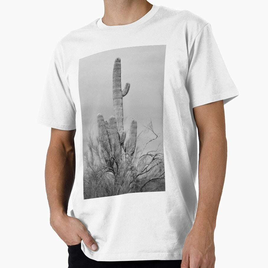 Saguaro Cactus by Laurenvschijnd