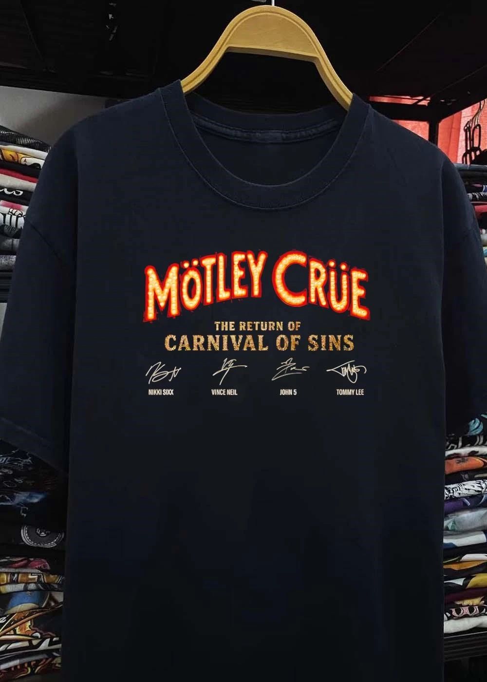 Nikki Sixx Vince Neil John 5 Tommy Lee The Return of Carnival of Sins T-Shirt