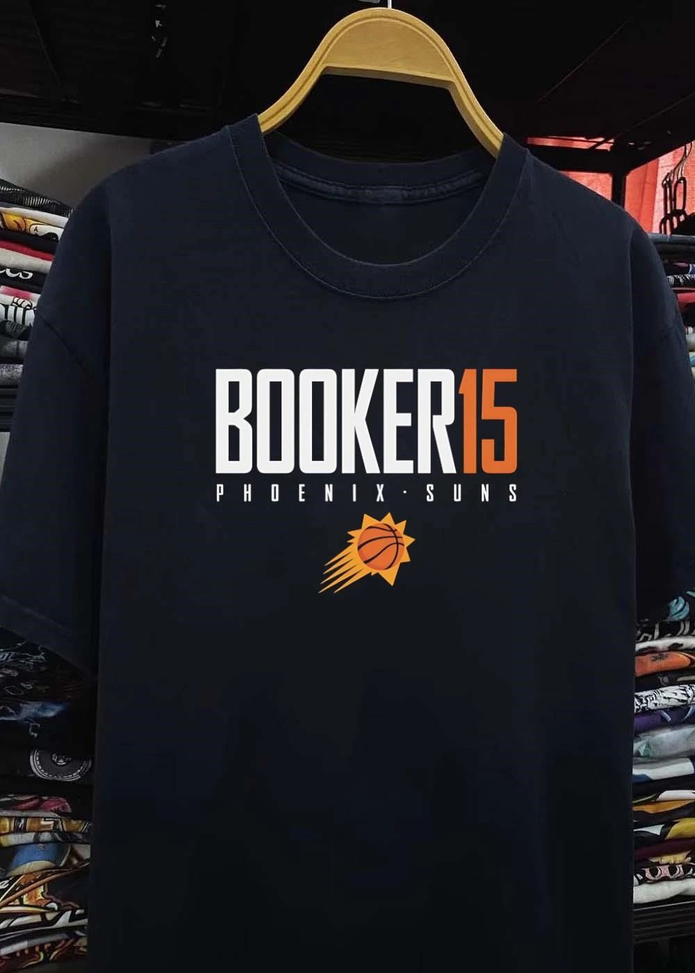 Phoenix Suns Apparel’ Booker 15 Phoenix Suns T-Shirt