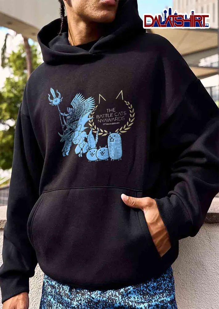 The Battle Cats Nyawards 11th Anniversary Characters Laurel Wreath Line Art shirt