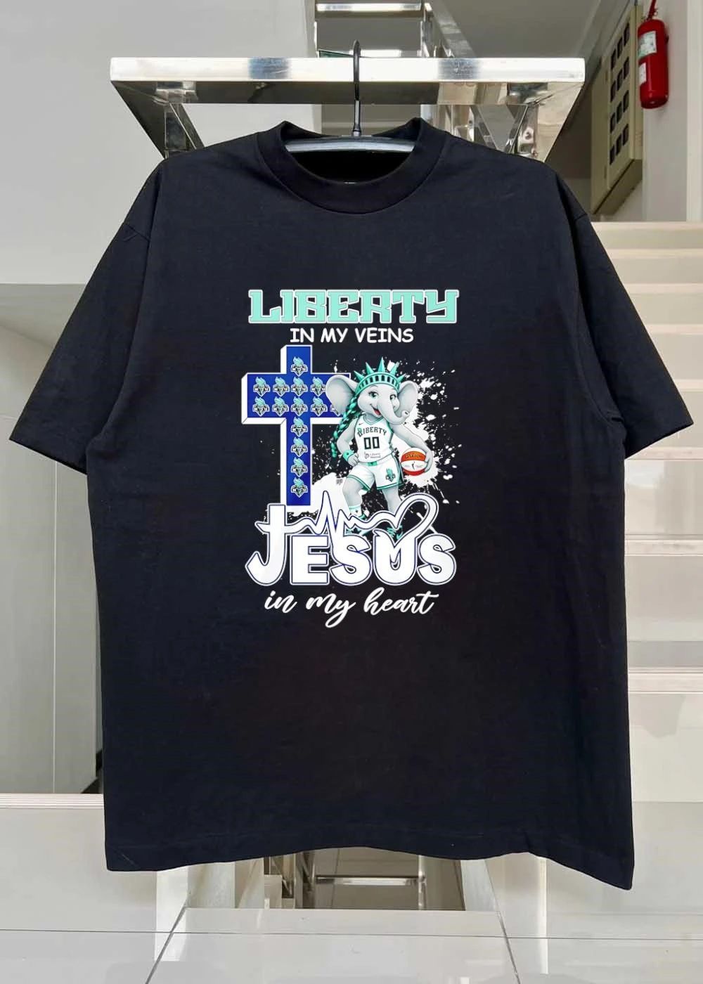 New York Liberty WNBA In My Veins Jesus Heart Cartoon Elephant Mascot Cross Heartbeat Line shirt