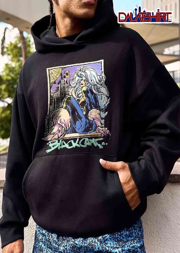 Black Cat Desarbo Woman Sitting On Ledge City Skyline shirt