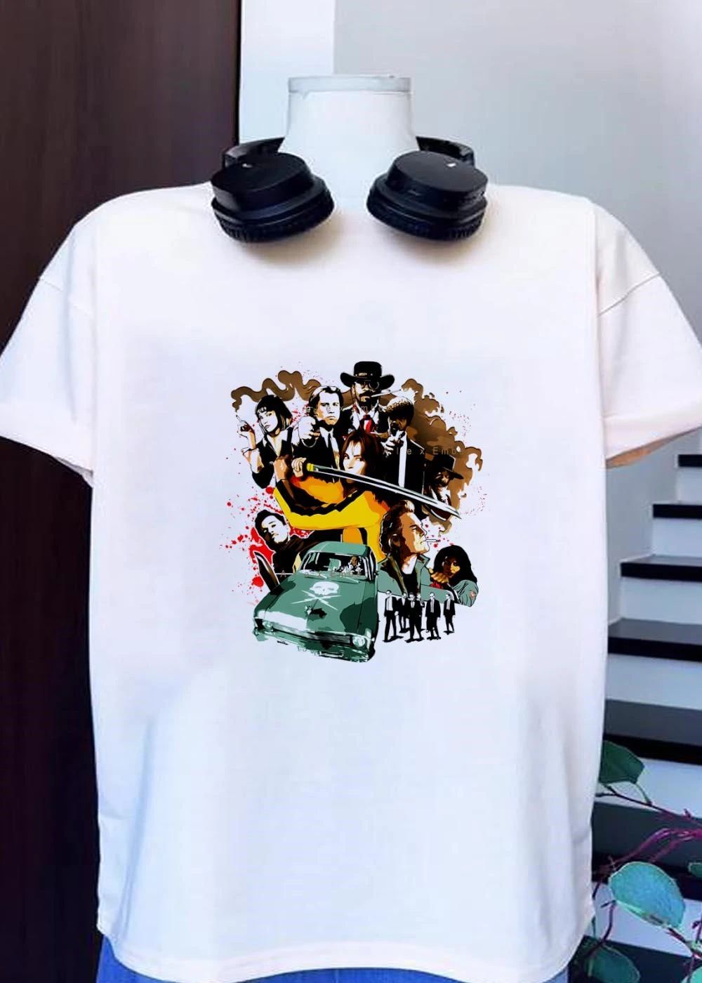Alex Ember Pulp Fiction Quentin Tarantino Movie Characters Samurai Sword T-Shirt