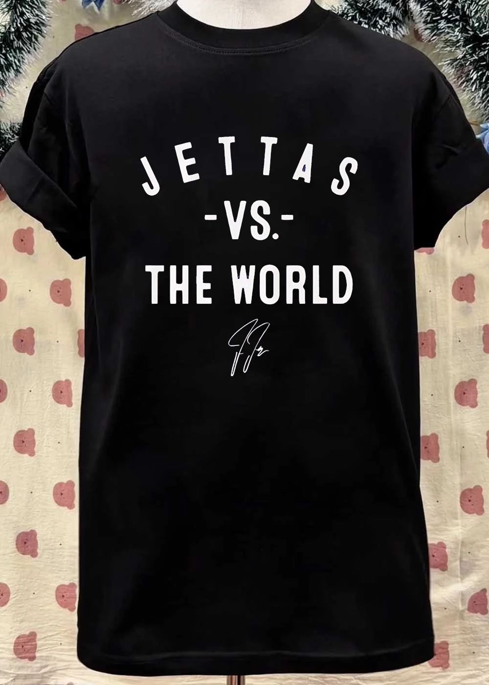 Jj Jettas vs the World Minnesota Vikings T-Shirt