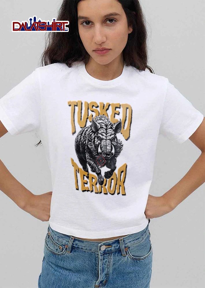 Ssaa Hunter Tusked Terror Charging Wild Boar Red Crosshair shirt