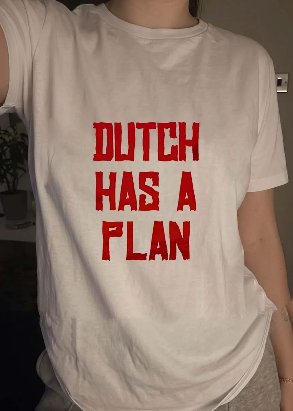 Red Dead Redemption Quote Dutch Has a Plan Graphic shirt